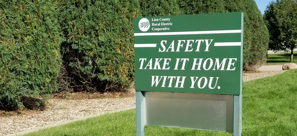 Linn County REC outdoor sign promoting safety